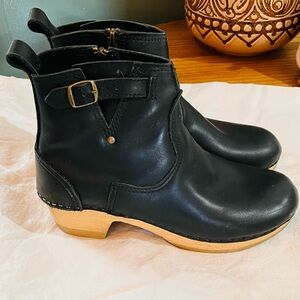 No.6 clog boots sz 9 black